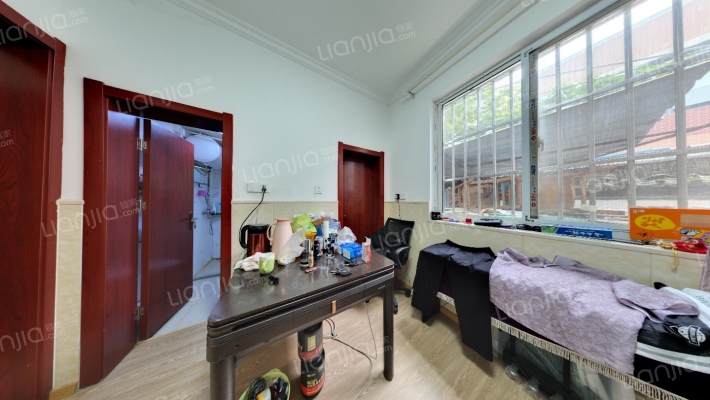 流虹路781号二手房实景图