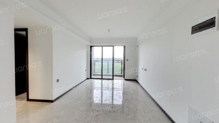 万科璞悦山二手房实景图