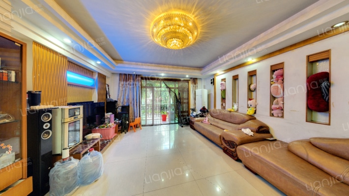 金碧华庭二手房实景图