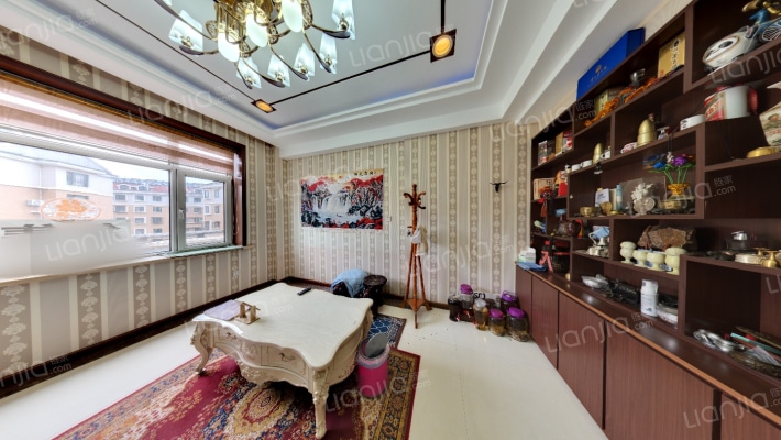 万众商务公寓二手房实景图