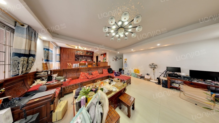 宝利豪庭二手房实景图