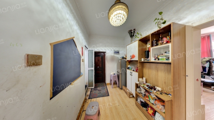 工人路31号院二手房实景图