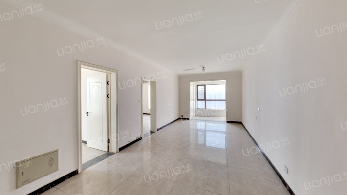 绿地滨湖国际城七区二手房实景图