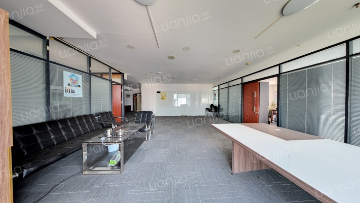 省汇中心二手房实景图