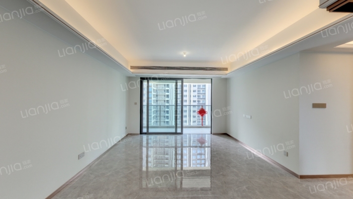 保利天汇二手房实景图