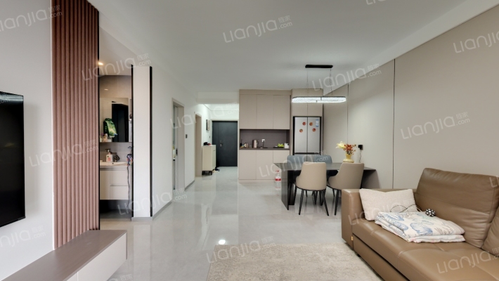 升龙凤凰城B区二手房实景图