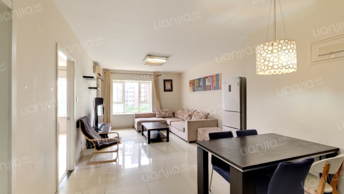 美立方二手房实景图