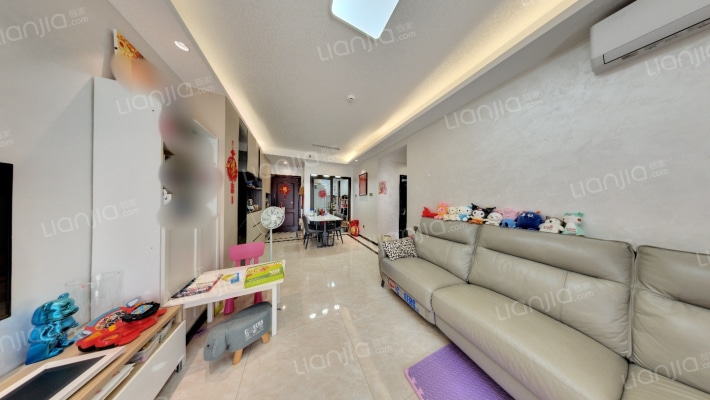 卓弘星辰二手房实景图