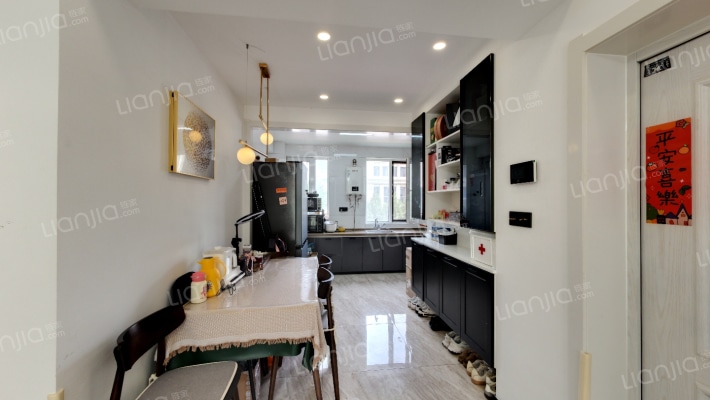 中冶蓝城C区二手房实景图