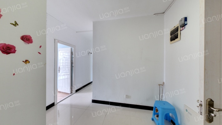 澜颂奥府二手房实景图