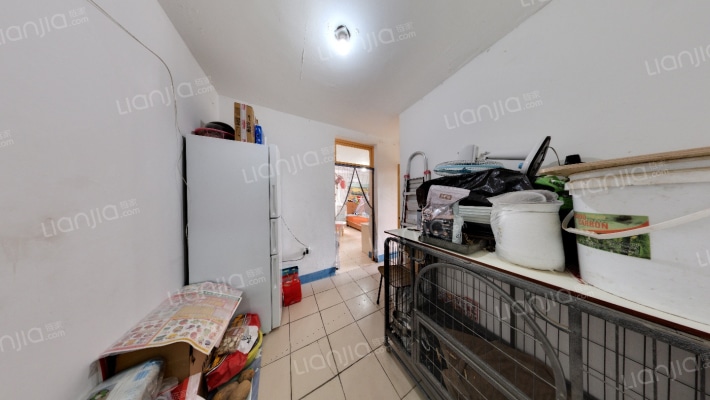 苗圃宿舍二手房实景图