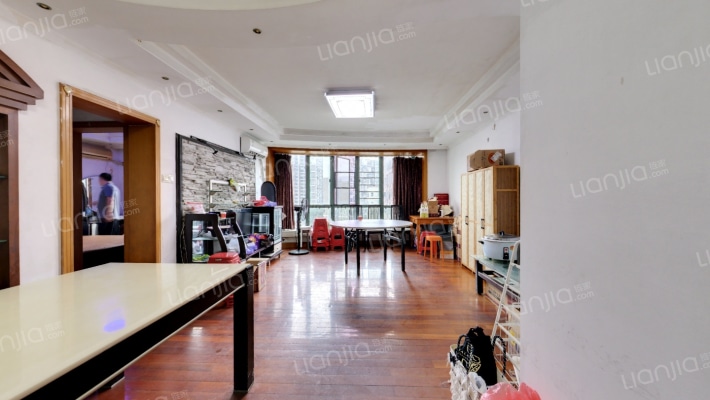 宝珠花园二手房实景图