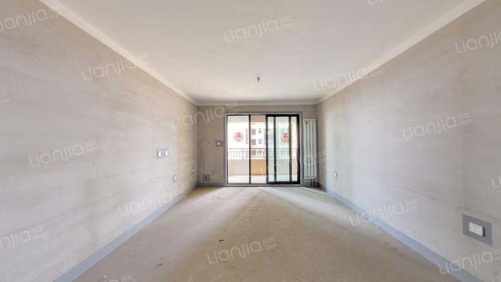 保利罗兰香谷二手房实景图