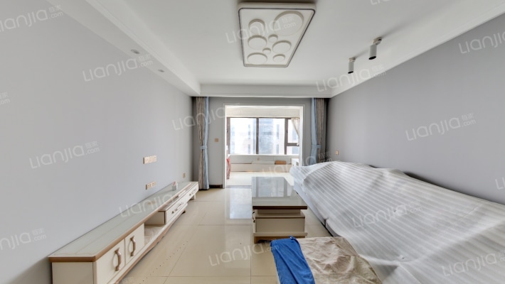 保利罗兰香谷二手房实景图