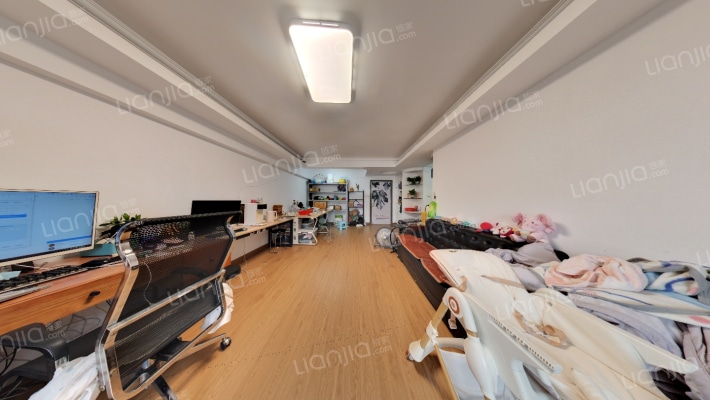 鸿颖大厦二手房实景图