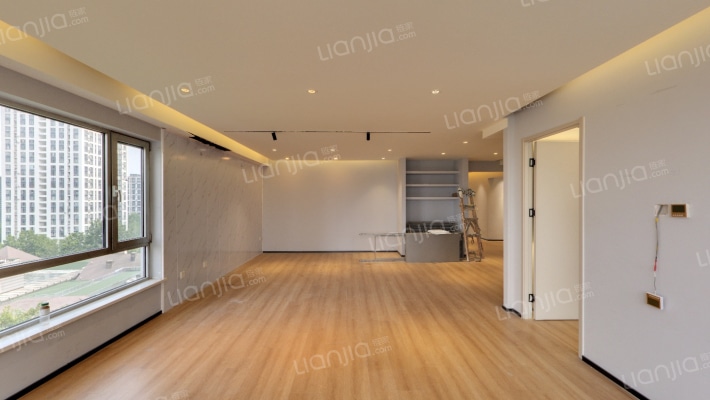 后现代城B区二手房实景图