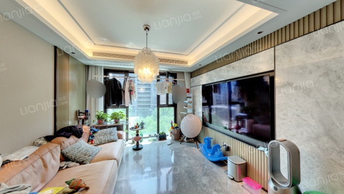 中海天钻二手房实景图