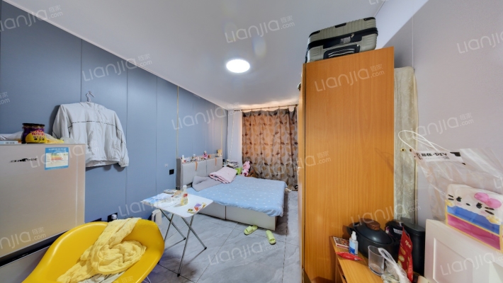 新新园一期二手房实景图