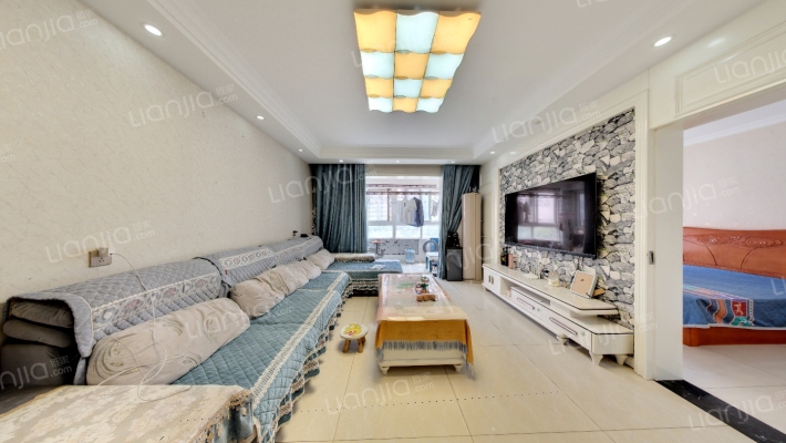 百合嘉苑二手房实景图