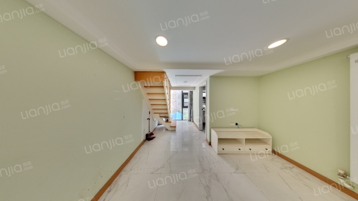 美立方二手房实景图