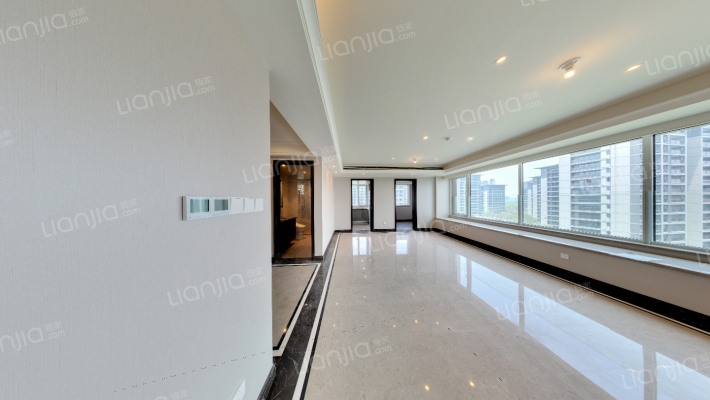 栖江揽月轩二手房实景图