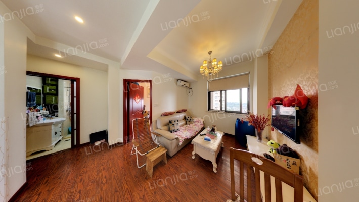 水乡华庭二手房实景图