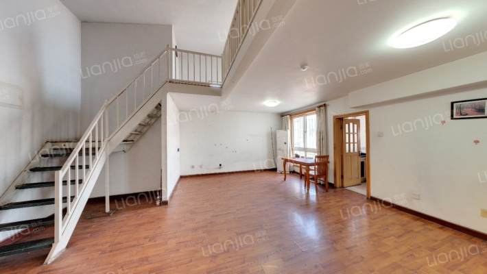 硅谷先锋建材城东一里二手房实景图