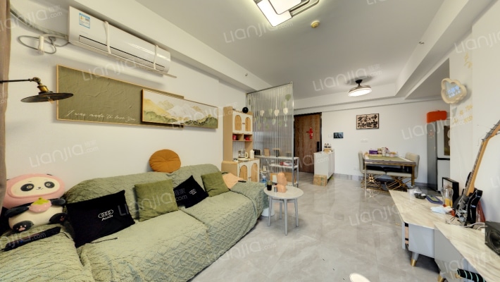 深业鹤塘岭花园二手房实景图