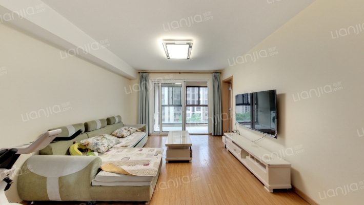 万科魅力花园二手房实景图