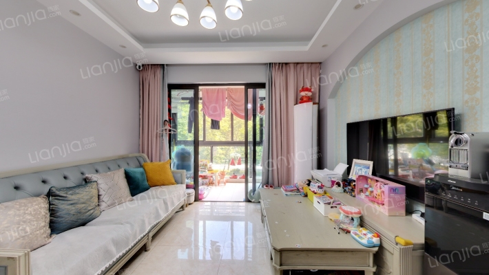 年华里二手房实景图