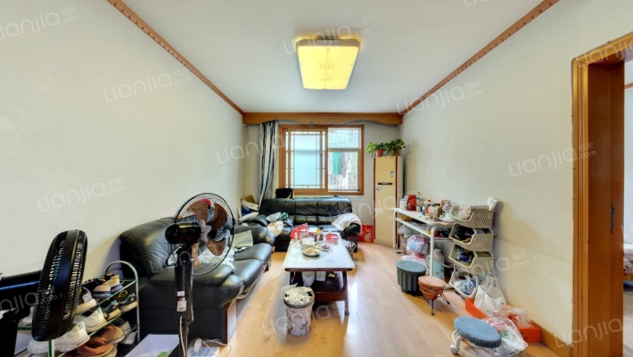 苗圃小区二手房实景图