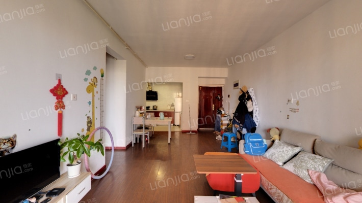 港佳名苑二手房实景图