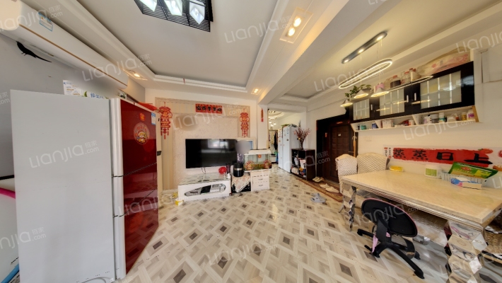 伟桥嘉园二手房实景图