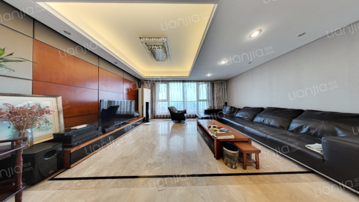 万科金品家园二手房实景图