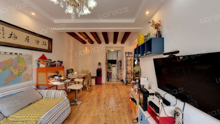 青秀蓝湾一期二手房实景图