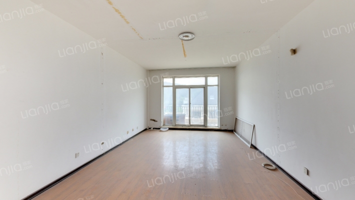 朗悦华园二手房实景图