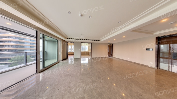 滨江天澜海岸二手房实景图