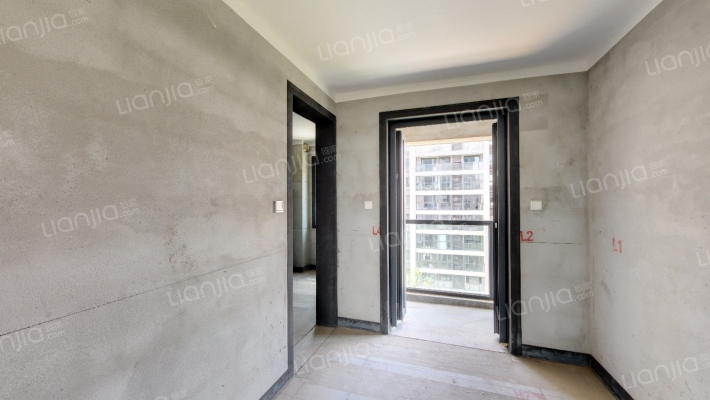 兴港永威和园二手房实景图