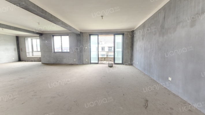 里河公寓二手房实景图