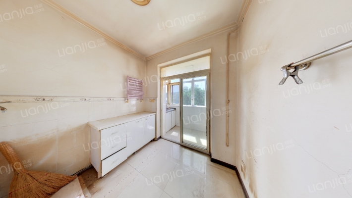 工人村二手房实景图