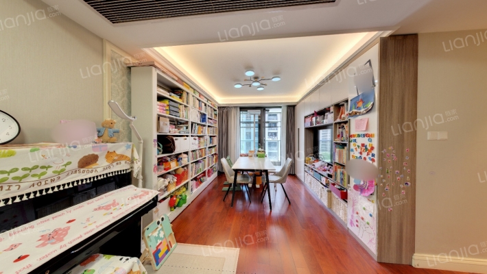 融创望海潮公寓二手房实景图