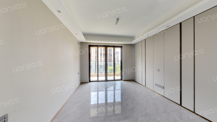 珺睿华庭二手房实景图