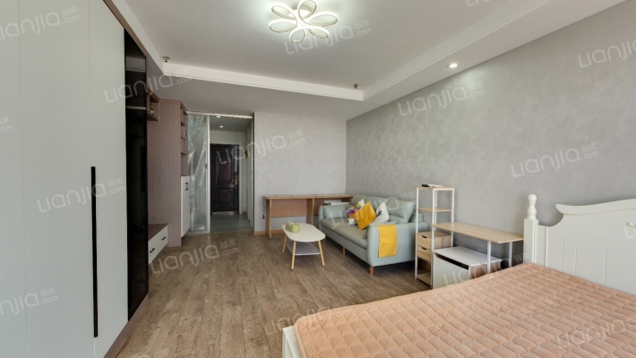 邻里广场二手房实景图