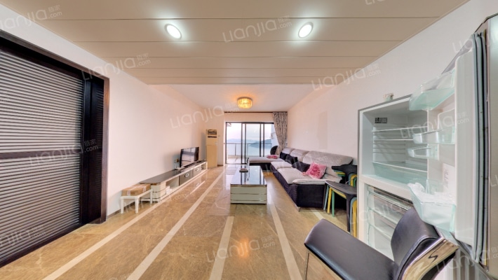 万科十七英里二手房实景图