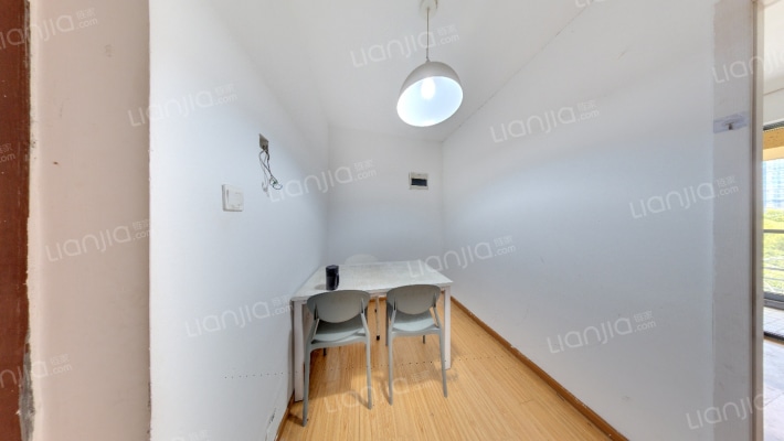 缤纷东院二手房实景图