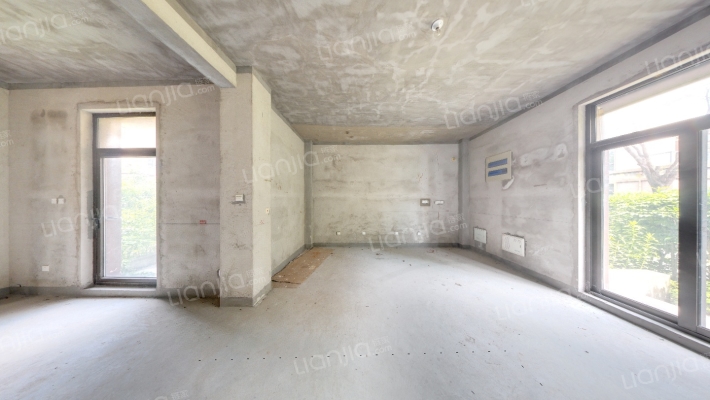 荷玛诗湾二手房实景图