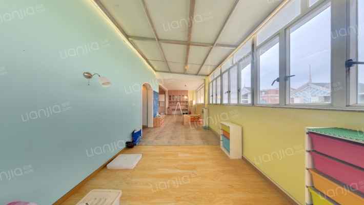 金碧花园二手房实景图