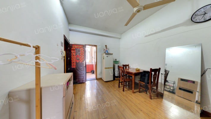 桃花河新村二手房实景图