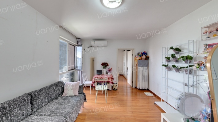 后现代城B区二手房实景图