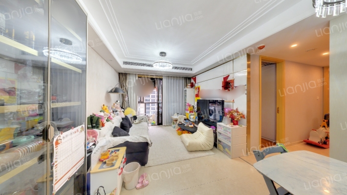 天钜银河府二手房实景图